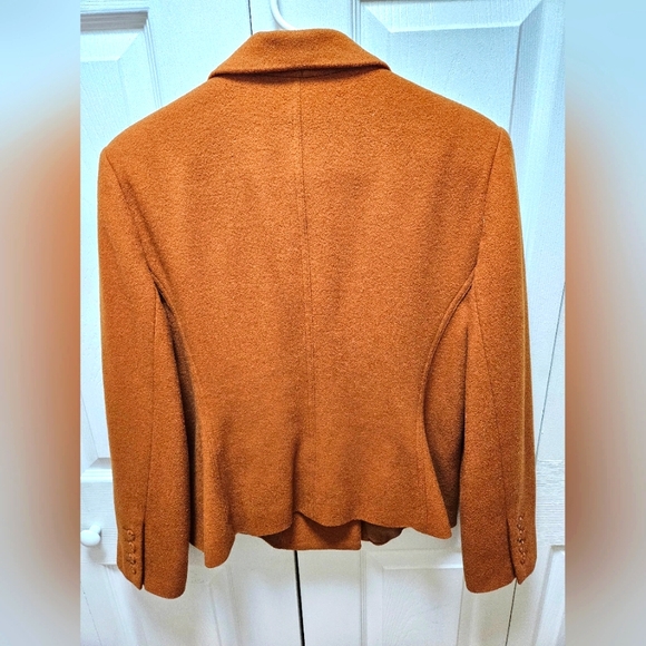 Harvé Benard Holtzman Women's Wool/Cashmere Burnt Orange Skirt Suit Set Sz L(12) - Picture 5 of 10